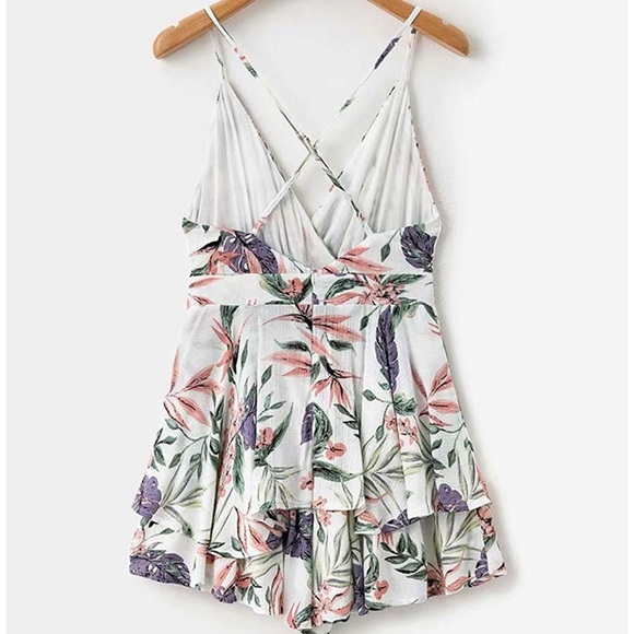 White Floral Playsuit - Picture 5 of 6